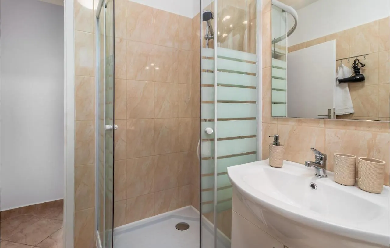 3 Bedroom Amazing Home In Kraljevica