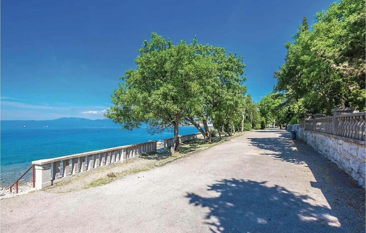 3 Bedroom Amazing Home In Kraljevica