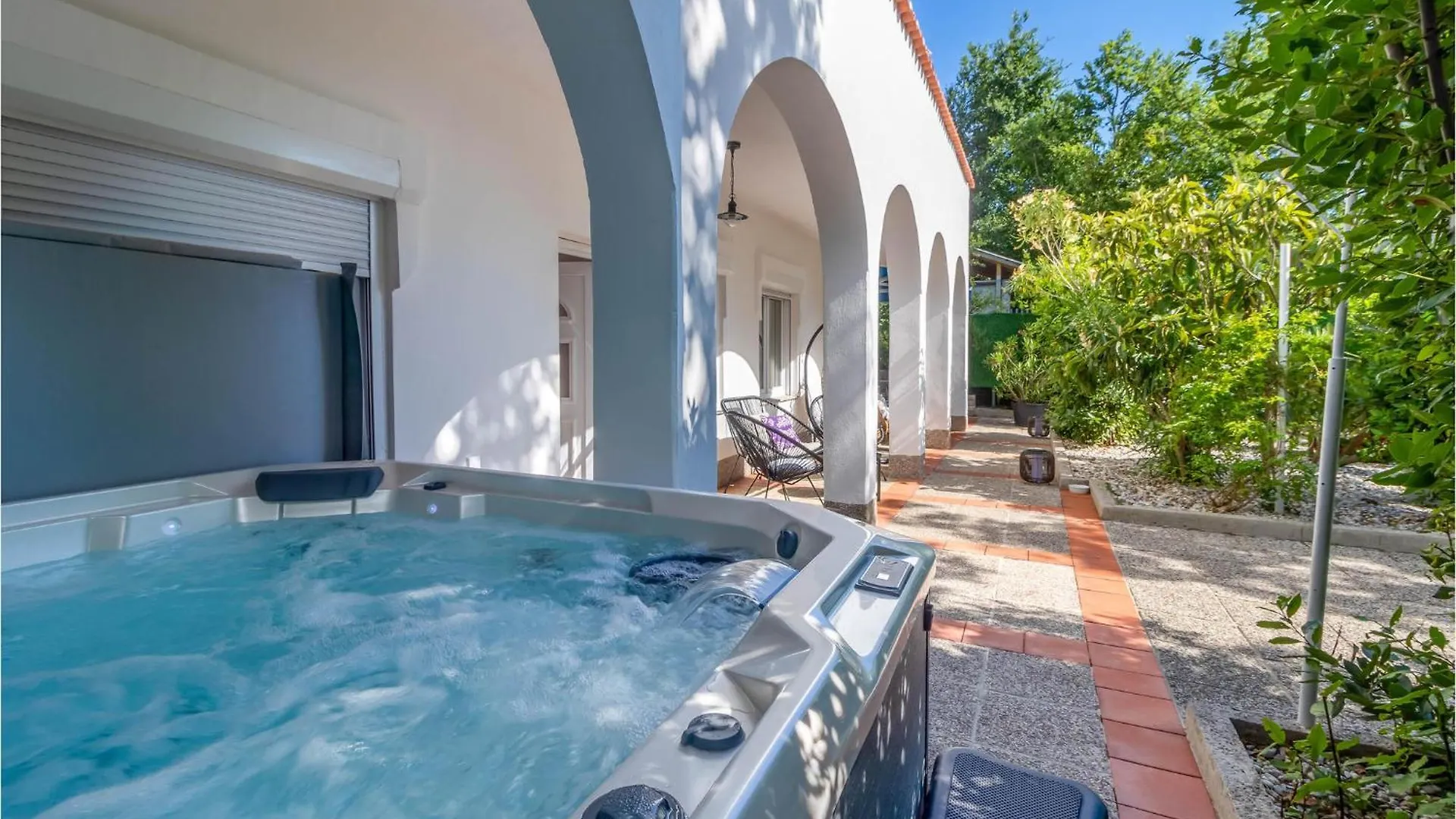 3 Bedroom Amazing Home In Kraljevica 0*,